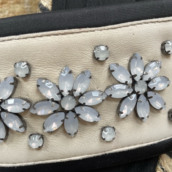 Naked Feet Pool Slides, Size 6 - Picture 3 of 12